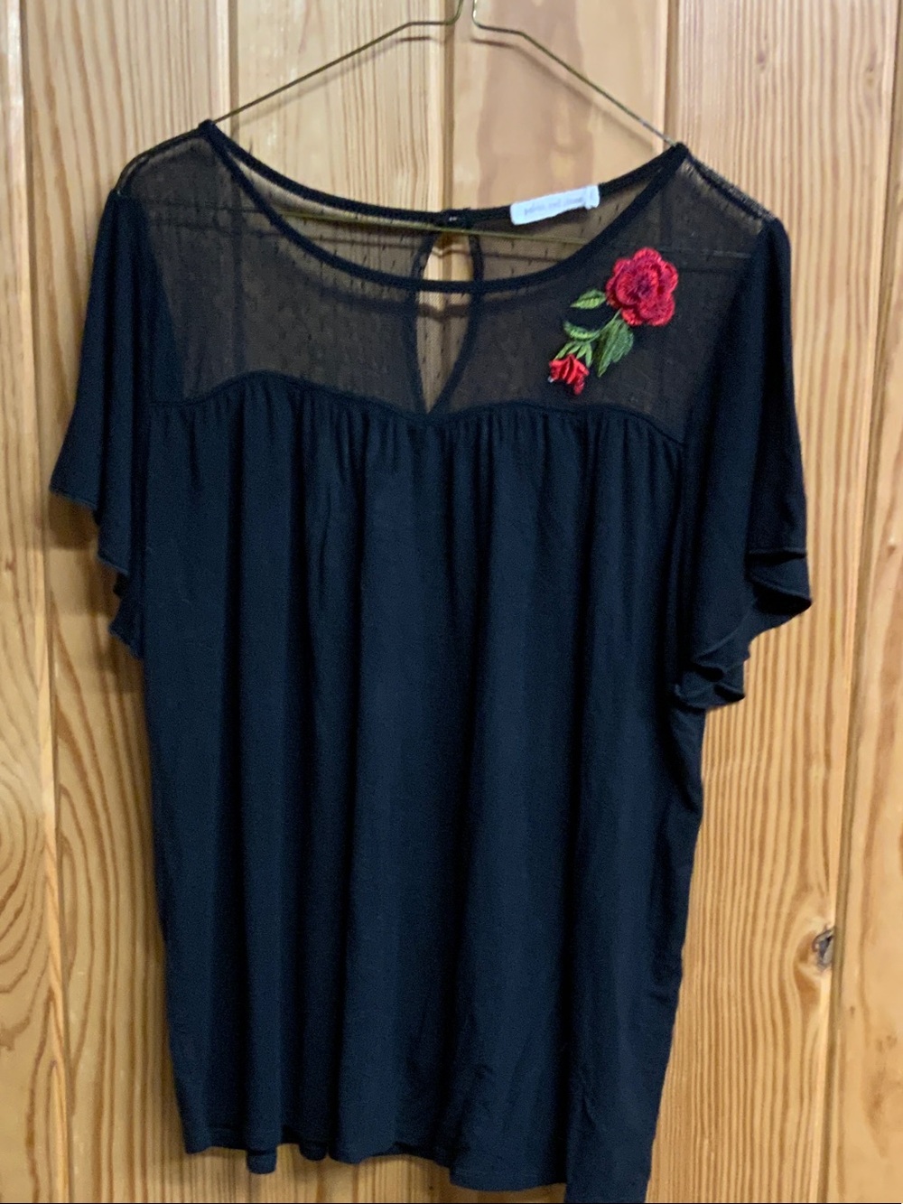 pebble and stone Black Short Sleeve Top with Red Rose Appliqué